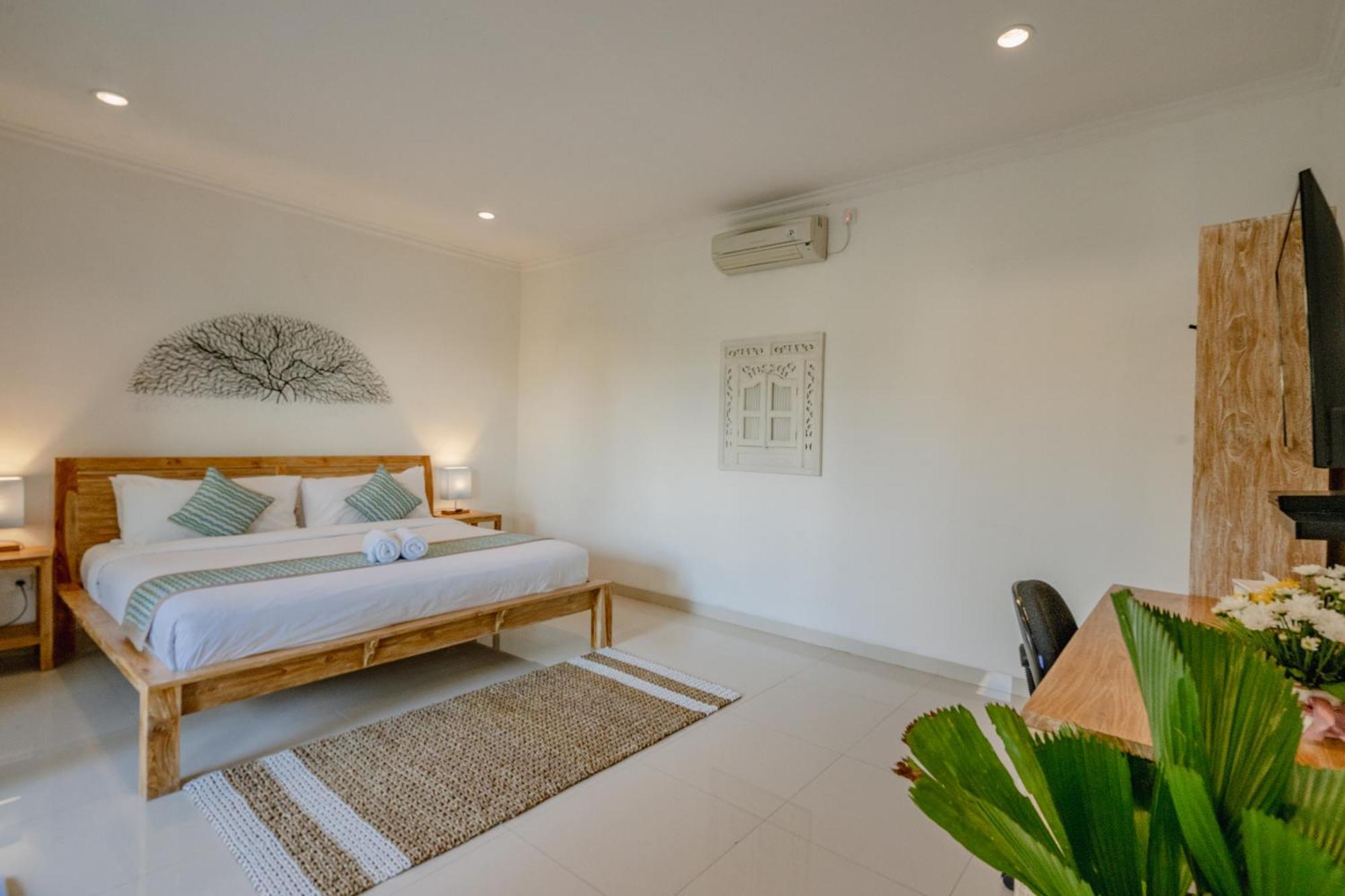5 Bedroom In Centre Location Of विला