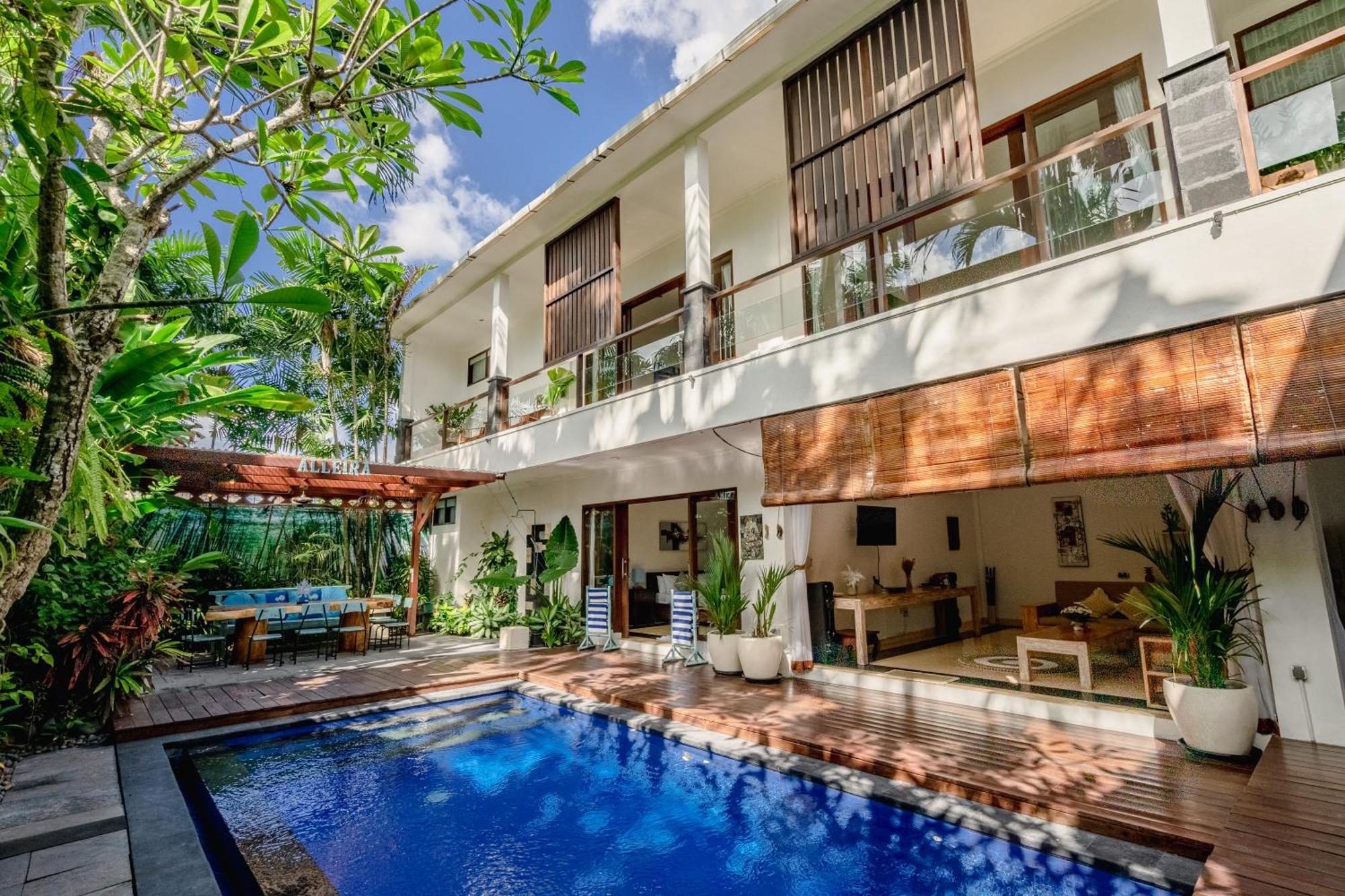 विला 5 Bedroom In Centre Location Of *