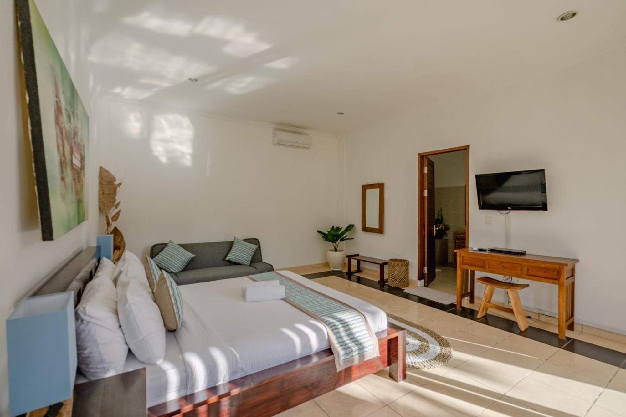 विला 5 Bedroom In Centre Location Of